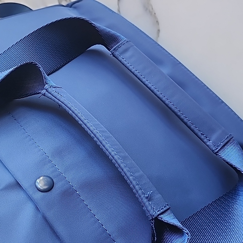 IHKWIP Laptop Travel Crossbody Tote in Navy - Picture 7 of 14